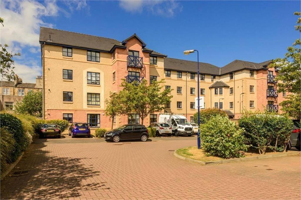 Roseburn Apartment, Edinburgh - 2 Bedrooms, Free Parking Exteriör bild